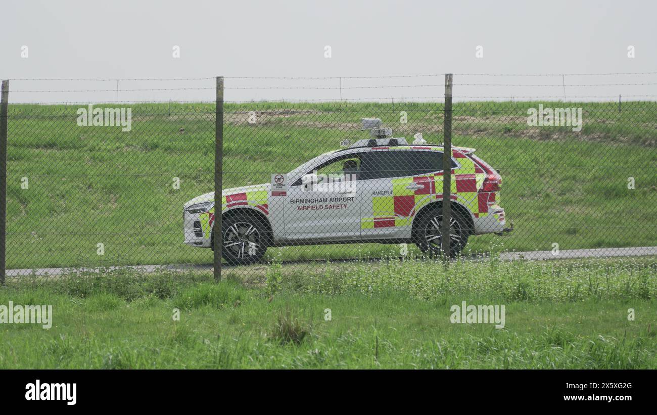 Flugplatzsicherheit Am Flughafen Birmingham Stockfoto