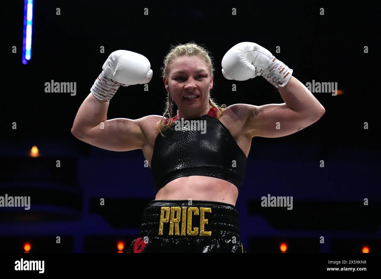 Lauren Price feiert den Sieg nach IBA und WBO World Welter in der