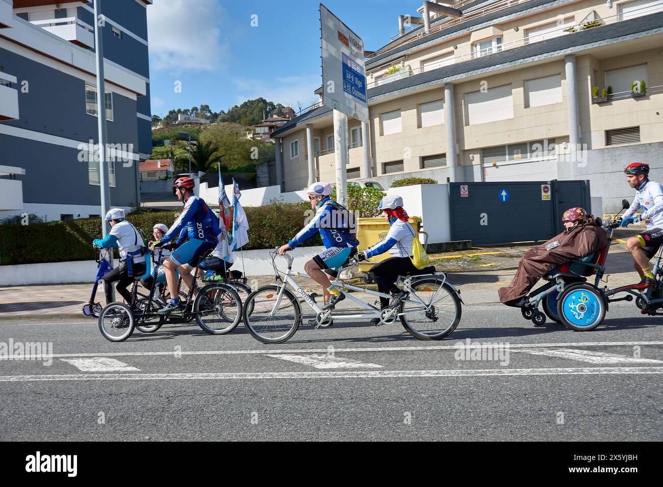 Baiona, Pontevedra, Galicien, Spanien; 26. März 2023; Discamino, eine NGO, die gegründet wurde, um abhängigen Menschen beim Abschluss des Jakobsweges zu helfen Stockfoto