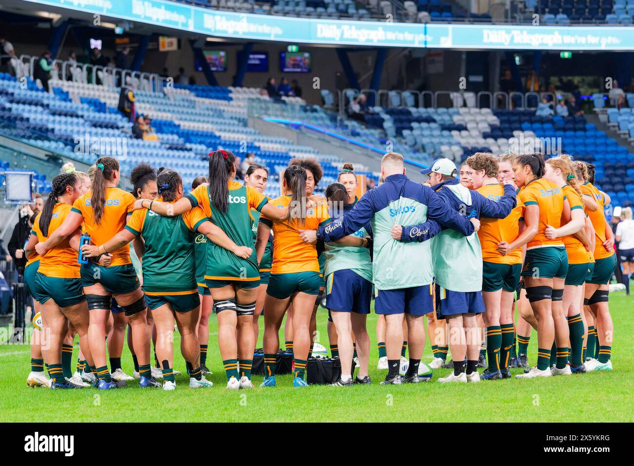 Sydney, Australien. Mai 2024. Die australischen Spieler treffen sich vor dem Spiel der Pacific Four Series 2024 zwischen Australian Wallaroos und Kanada im Allianz Stadium am 11. Mai 2024 in Sydney, Australien Credit: IOIO IMAGES/Alamy Live News Stockfoto Sydney, Australien. Mai 2024. Die australischen Spieler treffen sich vor dem Spiel der Pacific Four Series 2024 zwischen Australian Wallaroos und Kanada im Allianz Stadium am 11. Mai 2024 in Sydney, Australien Credit: IOIO IMAGES/Alamy Live News Stockfoto