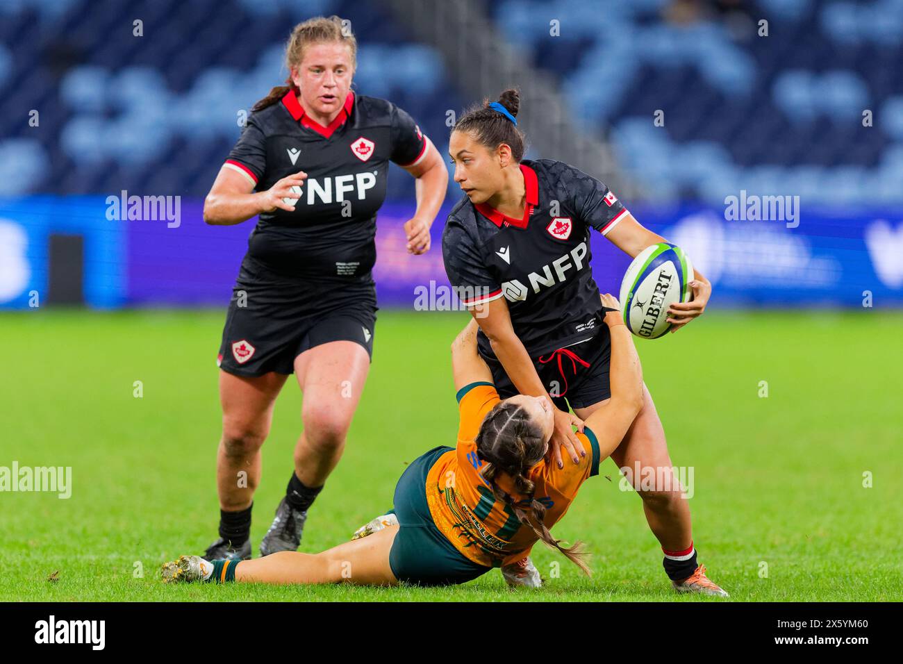Sydney, Australien. Mai 2024. Shoshanah Seumanutafa of Canada wird am 11. Mai 2024 im Allianz Stadium 2024 in Sydney (Australien) während des Spiels der Pacific Four Series zwischen den australischen Wallaroos und Kanada im Allianz Stadium bekämpft. Credit: IOIO IMAGES/Alamy Live News Stockfoto Sydney, Australien. Mai 2024. Shoshanah Seumanutafa of Canada wird am 11. Mai 2024 im Allianz Stadium 2024 in Sydney (Australien) während des Spiels der Pacific Four Series zwischen den australischen Wallaroos und Kanada im Allianz Stadium bekämpft. Credit: IOIO IMAGES/Alamy Live News Stockfoto