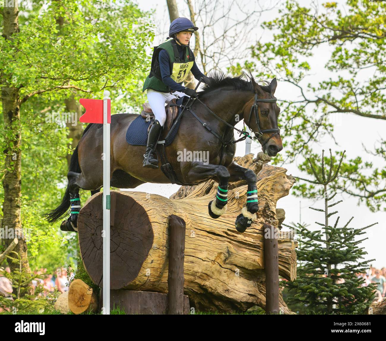 Badminton Horse Trials Cross Country - Gloucestershire, Großbritannien. Mai 2024. Lucy Latta auf RCA Patron Saint während des Cross County in Badminton. Bildnachweis: Mark Pain/Alamy Live News Stockfoto