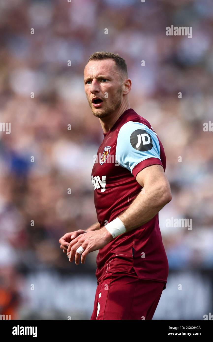 London Stadium, Stratford am Samstag, 11. Mai 2024. Vladimir Coufal von West Ham United reagiert auf das Spiel der Premier League zwischen West Ham United und Luton Town im London Stadium, Stratford am Samstag, den 11. Mai 2024. (Foto: Tom West | MI News) Credit: MI News & Sport /Alamy Live News Stockfoto