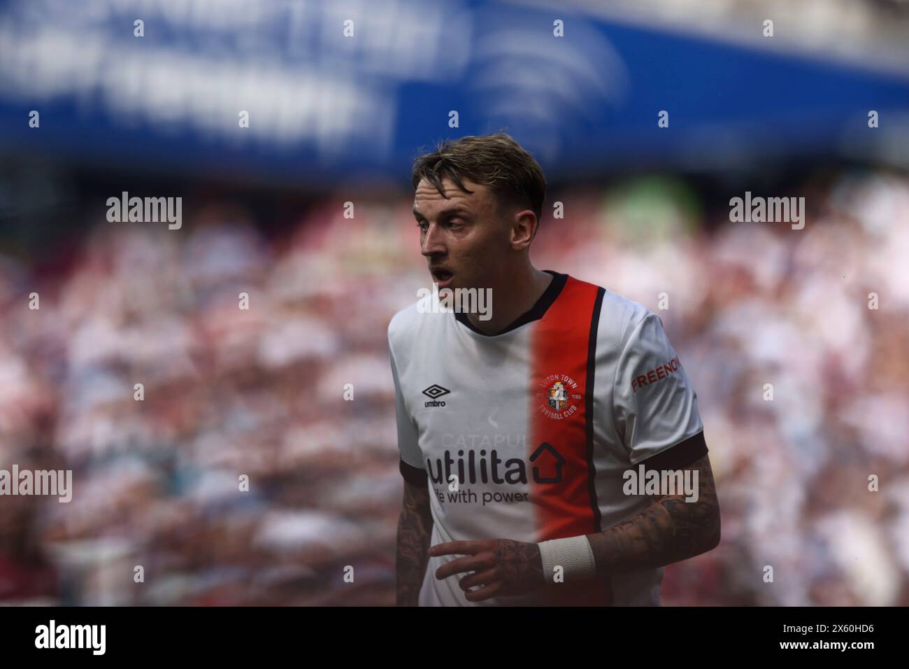 London Stadium, Stratford am Samstag, 11. Mai 2024. Alfie Doughty aus Luton Town während des Premier League-Spiels zwischen West Ham United und Luton Town im London Stadium, Stratford, am Samstag, den 11. Mai 2024. (Foto: Tom West | MI News) Credit: MI News & Sport /Alamy Live News Stockfoto