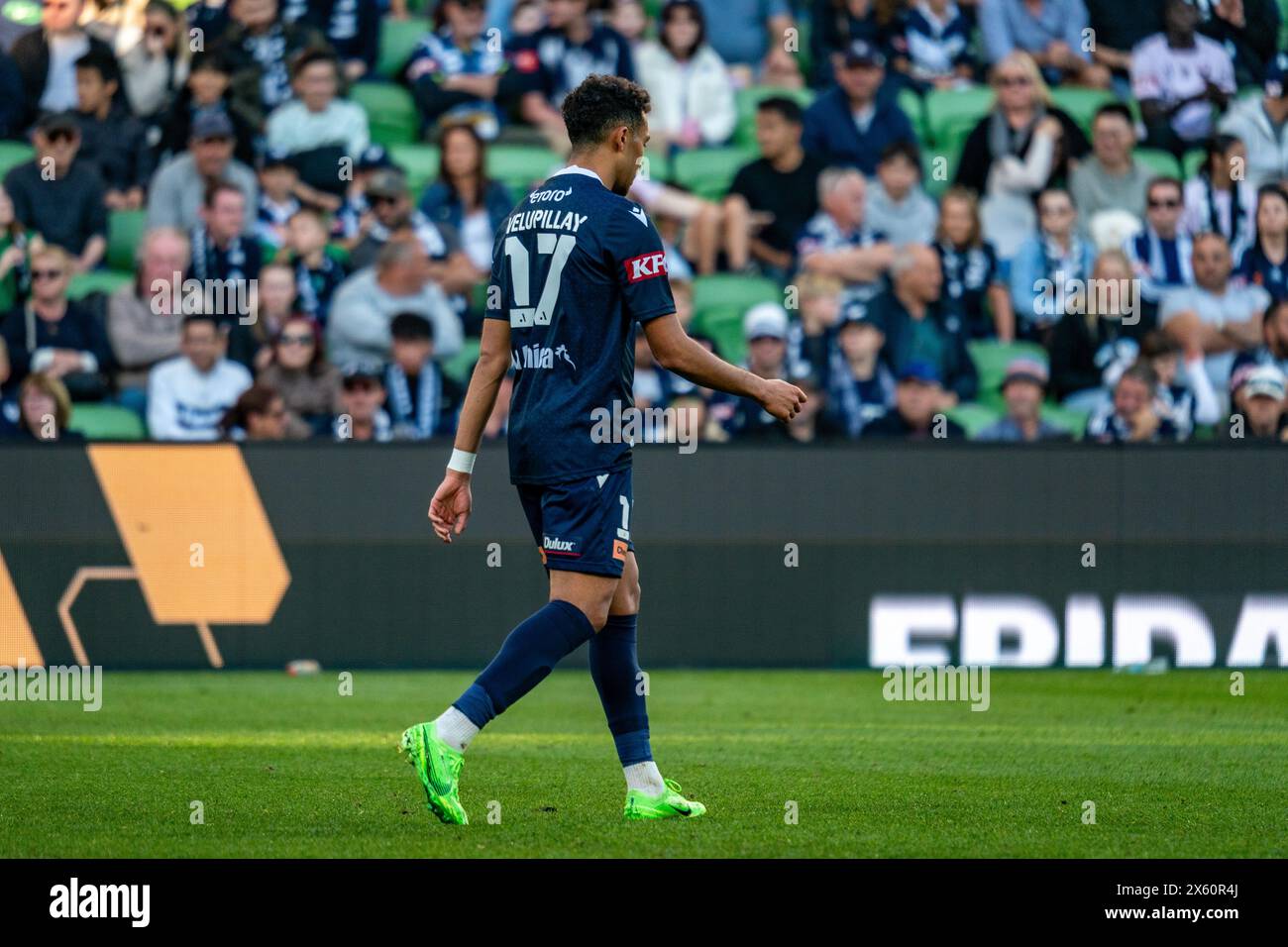 Melbourne, Australien. 12. Mai 2024. Melbourne Victory gegen Melbourne City - 2024 Isuzu UTE A-League Männer Finals Series - Halbfinale 1 - AAMI Park. Melbourne Victory Stürmer Nishan Velupillay (#17) im A-League Männer Halbfinale 1 2024 zwischen Melbourne Victory FC und Wellington Phoenix FC. Foto: James Forrester/Alamy Live News Stockfoto