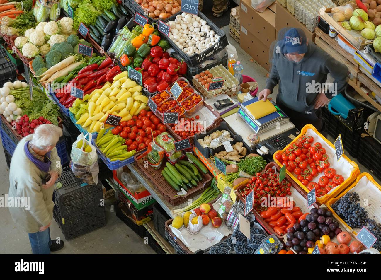 Budapest, Ãöjpest Szent Istvan Platz, Markthalle // Budapest, Ãöjpest Szent Istvan Platz, Markthalle *** Budapest, Ãöjpest Szent Istvan Platz, Mark Stockfoto