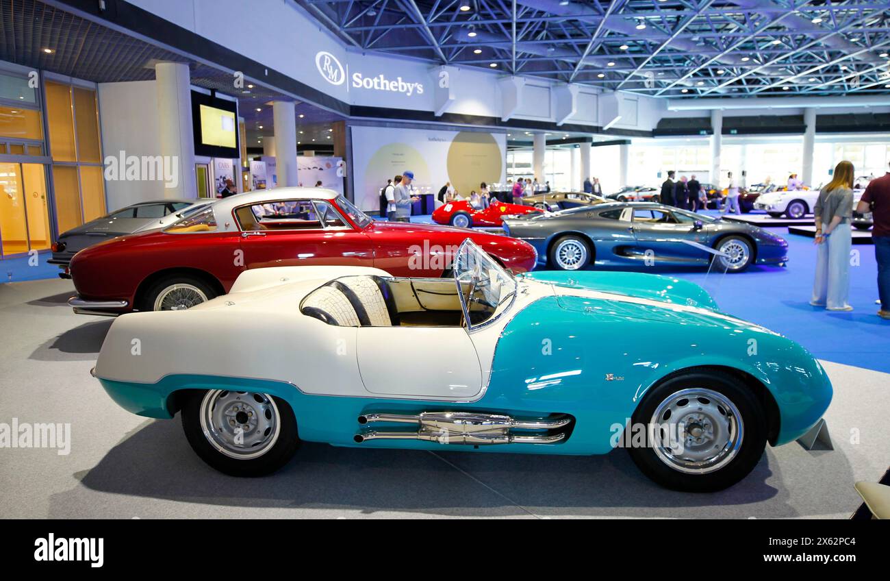 Monaco, Monte-Carlo - 11. Mai 2024: RM Sothebys 7. Biennale Auktion auf dem Grimaldi Forum am Meer während des 14. Grand Prix de Monaco Historique. Mandoga Media Deutschland, Sotheby, Oldtimer, Auto, Sammlung Stockfoto