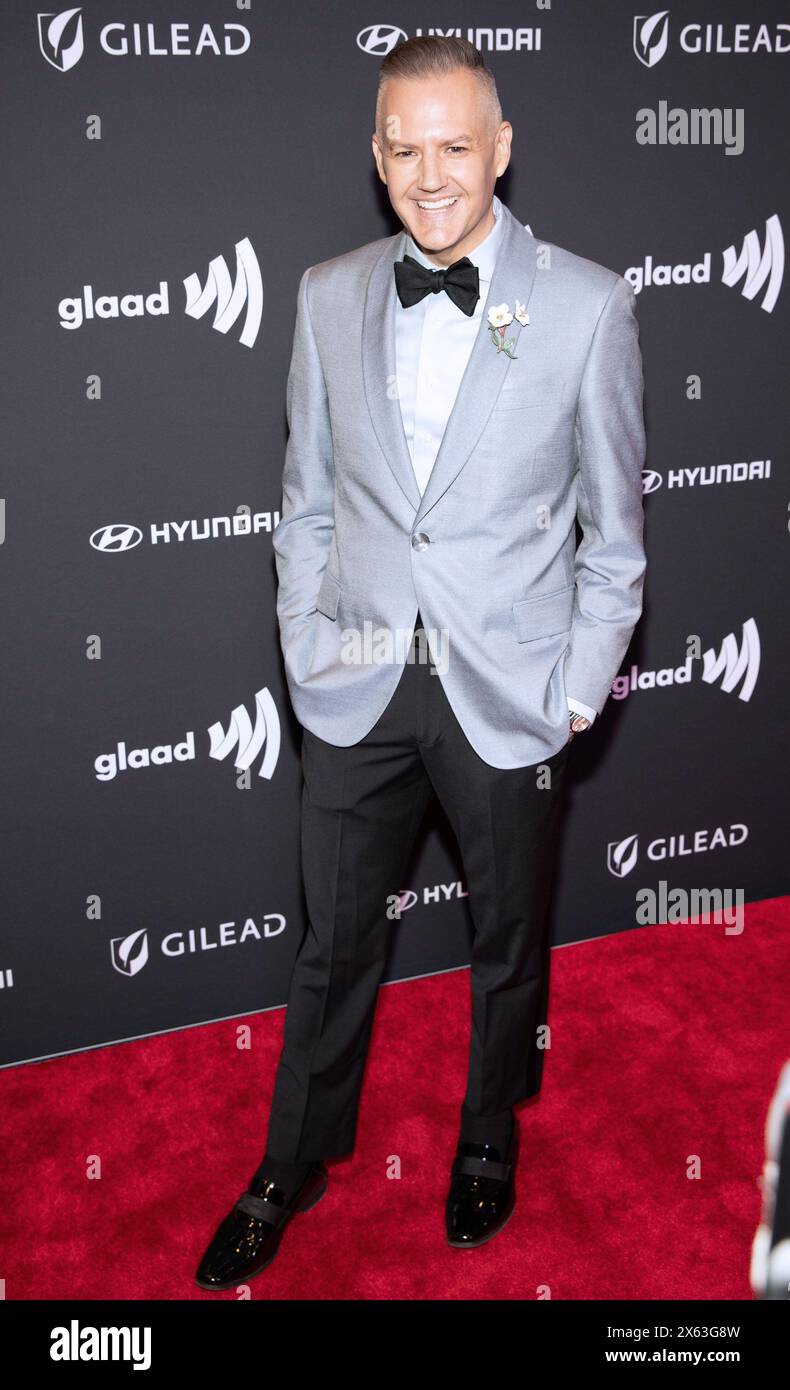 11. Mai 2024, New York, New York, USA: Ross Mathews nimmt an den 35. Jährlichen GLADD Media Awards im New York Hilton Midtown in New York Teil. (Credit Image: © Photo Image Press via ZUMA Press Wire) NUR REDAKTIONELLE VERWENDUNG! Nicht für kommerzielle ZWECKE! Stockfoto