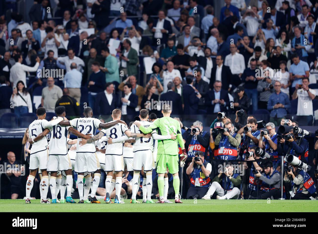 Madrid, Spanien. Quelle: D. 8. Mai 2024. Real Madrid Team Gruppe (Real) Fußball/Fußball : UEFA Champions League Halbfinale 2. Legspiel zwischen Real Madrid 2-1 Bayern München im Estadio Santiago Bernabeu in Madrid, Spanien. Quelle: D . Nakashima/AFLO/Alamy Live News Stockfoto