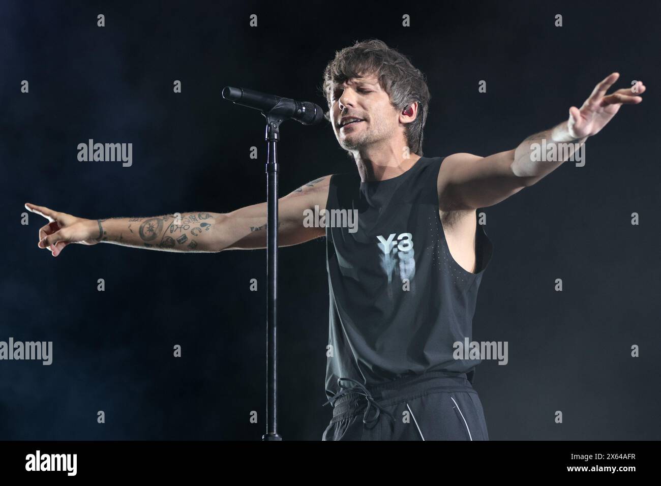 Curitiba, Brasilien. Mai 2024. PR - CURITIBA - 05/12/2024 - CURITIBA, LOUIS TOMLINSON SHOW - Louis Tomlinson, während einer Präsentation in der Ligga Arena in Curitiba/PR, diesen Sonntag (12). Der britische Sänger, ehemaliges Mitglied der Band One Direction, präsentiert die „Faith in the World“-Tour mit Songs seines Soloalbums. Foto: Robson Mafra/AGIF (Foto: Robson Mafra/AGIF/SIPA USA) Credit: SIPA USA/Alamy Live News Stockfoto