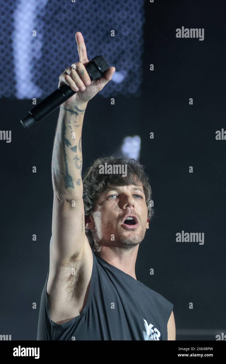 Curitiba, Brasilien. Mai 2024. PR - CURITIBA - 05/12/2024 - CURITIBA, LOUIS TOMLINSON SHOW - Louis Tomlinson, während einer Präsentation in der Ligga Arena in Curitiba/PR, diesen Sonntag (12). Der britische Sänger, ehemaliges Mitglied der Band One Direction, präsentiert die „Faith in the World“-Tour mit Songs seines Soloalbums. Foto: Robson Mafra/AGIF (Foto: Robson Mafra/AGIF/SIPA USA) Credit: SIPA USA/Alamy Live News Stockfoto