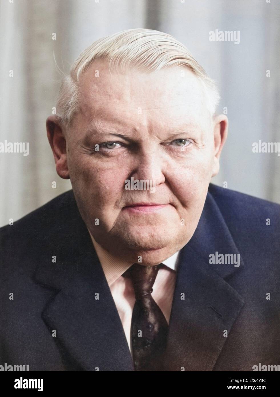Erhard, Ludwig, 4.2.1897 - 5,5.1977, deutscher Politiker (CDU), ADDITIONAL-RIGHTS-CLEARANCE-INFO-NOT-AVAILABLE Stockfoto