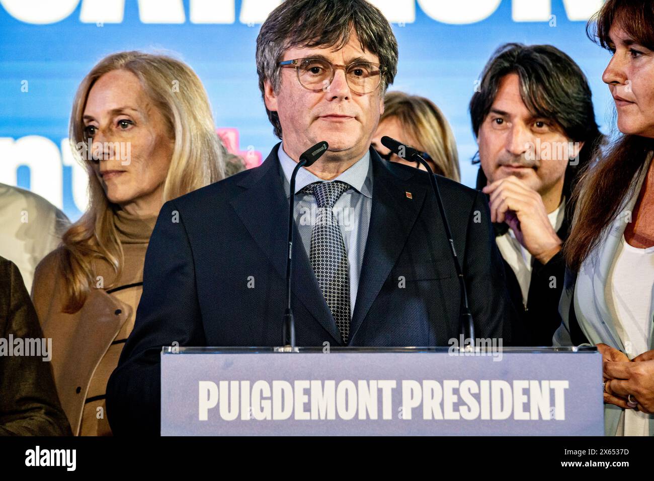 Argelers, Frankreich. 12. Mai 2024, Argelers, Frankreich: Der ehemalige katalanische Präsident und Junts per Catalunya-Kandidat CARLES PUIGDEMONT hält eine Rede während der regionalen Wahlnacht Kataloniens in Argeles Sur Mer (Argelers), Frankreich. Kredit: Jordi Boixareu/Alamy Life News Kredit: Jordi Boixareu/Alamy Live News Stockfoto
