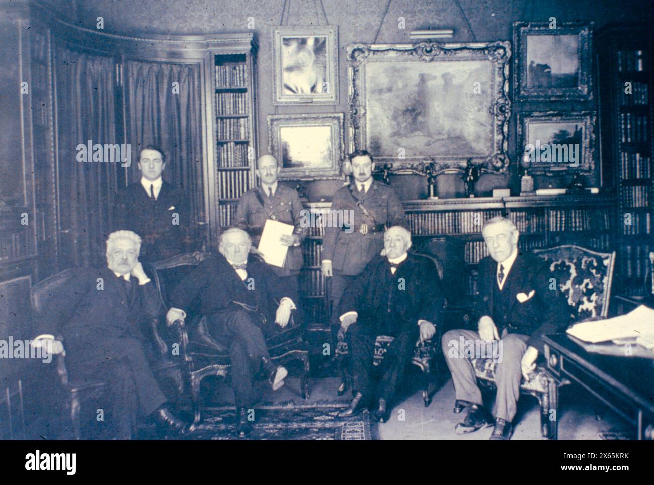 Der italienische Premierminister Vittorio Orlando, der britische Premierminister Lloyd George, der französische Premierminister Georges Clemenceau und der US-Präsident Woodrow Wilson, Frankreich 1919 Stockfoto