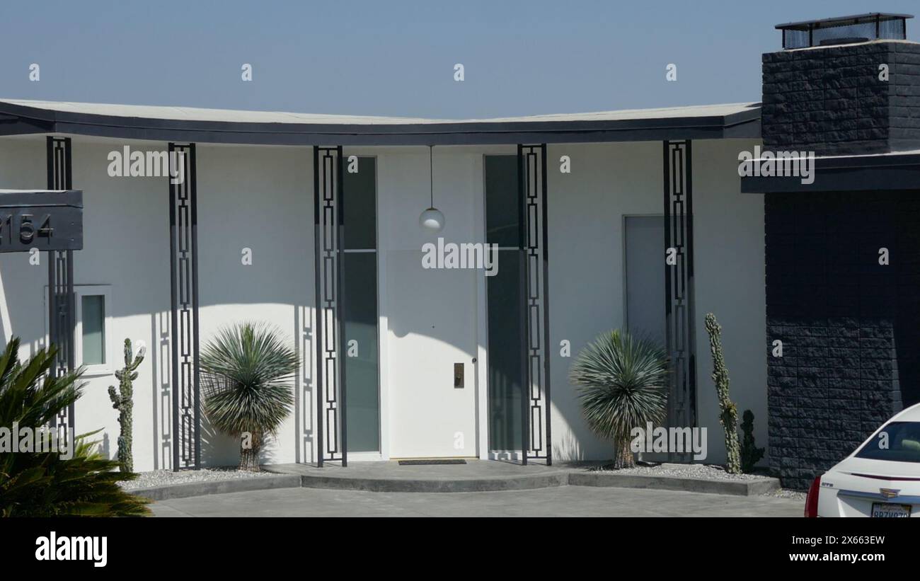 Los Angeles, Kalifornien, USA 12. Mai 2024 Singer Ray Conniff ehemaliges Haus am 2154 Hercules Drive in Mount Olympus am 12. Mai 2024 in Los Angeles, Kalifornien, USA. Foto: Barry King/Alamy Stock Photo Stockfoto