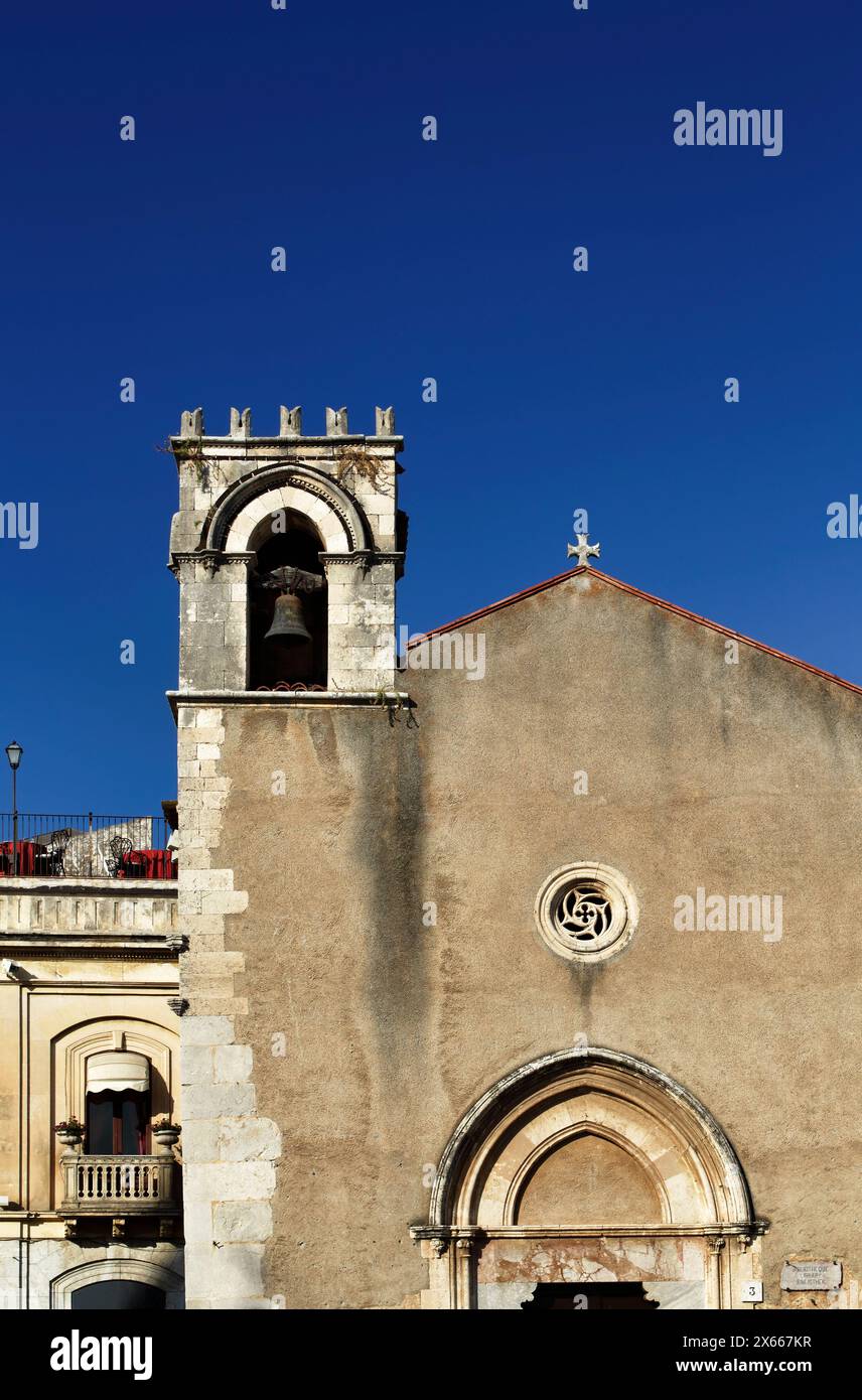 Italien, Sizilien, Taormina (Provinz Messina, S. Agostino Kirche (1486), heute in einer Bibliothek umgewandelt Stockfoto