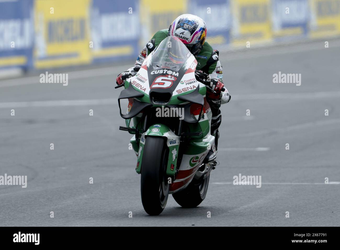 Johann Zarco von Frankreich #5 und LCR Honda Castrol im Einsatz beim MotoGP Michelin Grand Prix de France 2024 (27 Runden) am 3. Tag auf dem Circuit Bugatti am 12. Mai in Le Mans, Frankreich Stockfoto