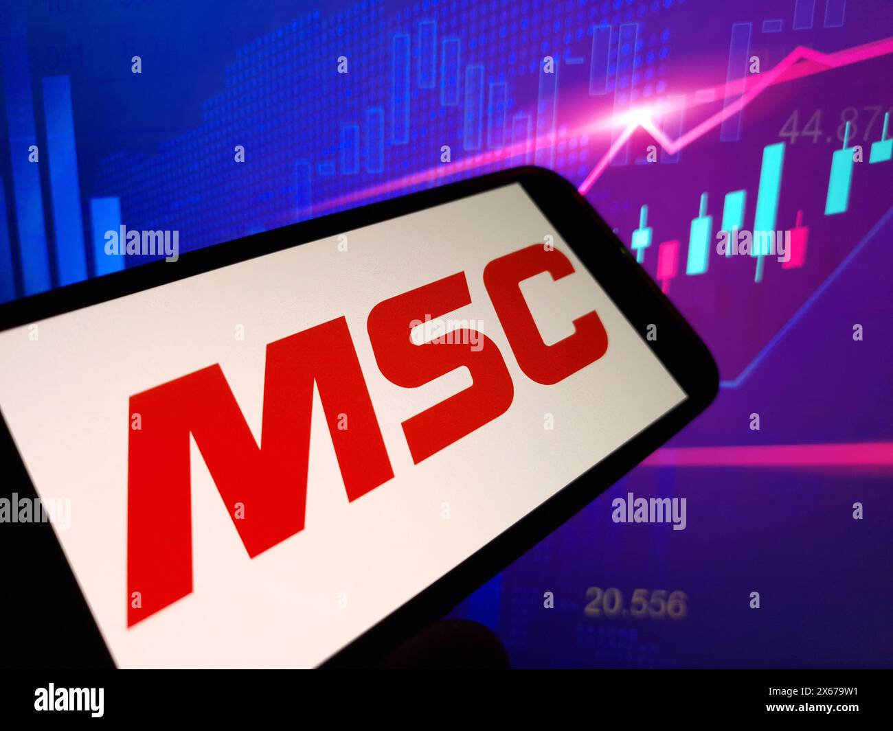 Konskie, Polen – 12. Mai 2024: Das Firmenlogo von MSC Industrial Direct wird auf dem Mobiltelefon angezeigt Stockfoto