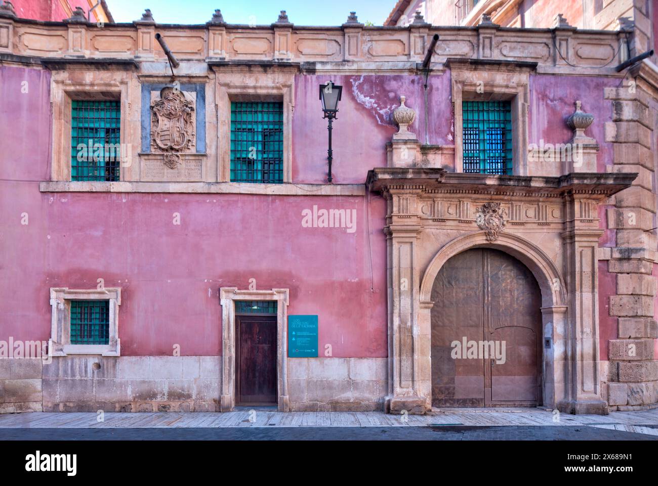 Palacio Episcopal, Plaza Cardenal Belluga, Hausfassade, Altstadt, Architektur, Stadtbesichtigung, Murcia, autonome Region Murcia, Spanien, Stockfoto