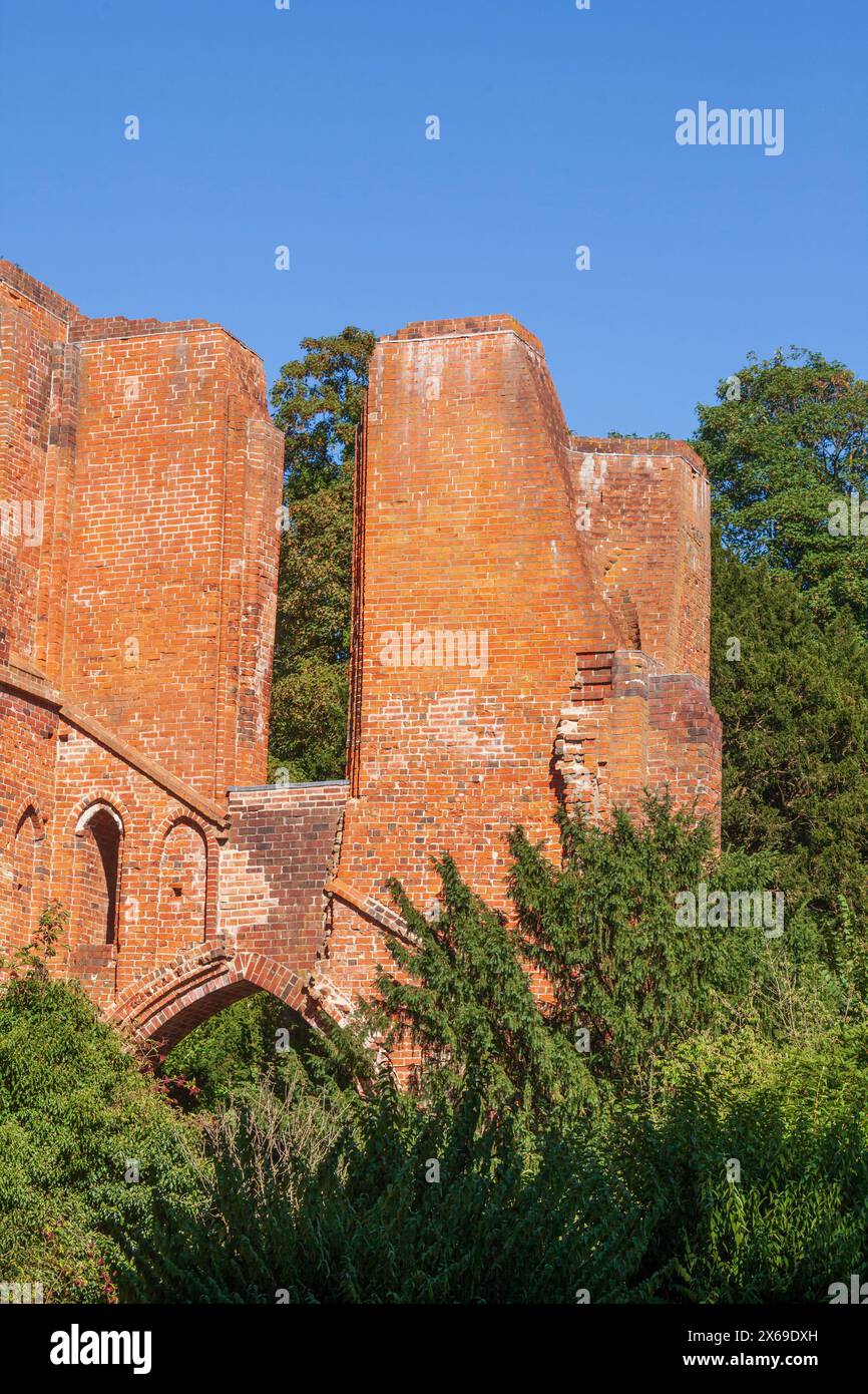 Ruinen des Klosters Hude, Klosterruine, Ziegelgotik ehemaliges Zisterzienserkloster, Hude, Niedersachsen, Deutschland, Europa Stockfoto