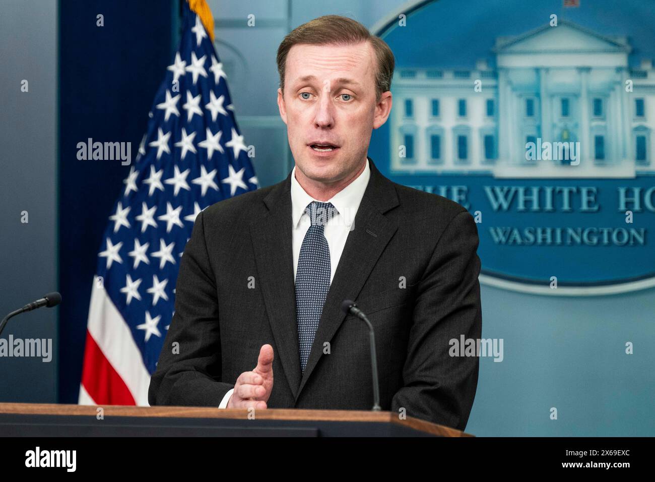 Washington, District of Columbia, USA. Mai 2024. Nationaler Sicherheitsberater JAKE SULLIVAN spricht bei einer Pressekonferenz im Pressebriefing-Raum des Weißen Hauses im Weißen Haus in Washington, D.C. (Kreditbild: © Michael Brochstein/ZUMA Press Wire) NUR REDAKTIONELLE VERWENDUNG! Nicht für kommerzielle ZWECKE! Stockfoto
