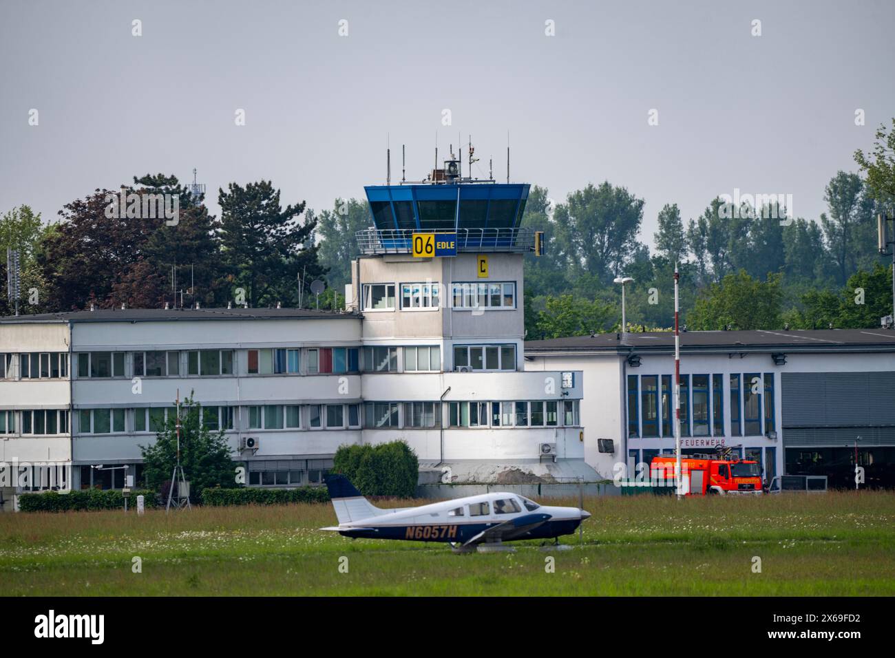 Flugplatz Mülheim-Essen, kommerzieller Flugplatz im Süden von Essen und im Osten von Mülheim an der Ruhr, für Freizeit- und Geschäftsluftfahrt, Hauptsitz Stockfoto