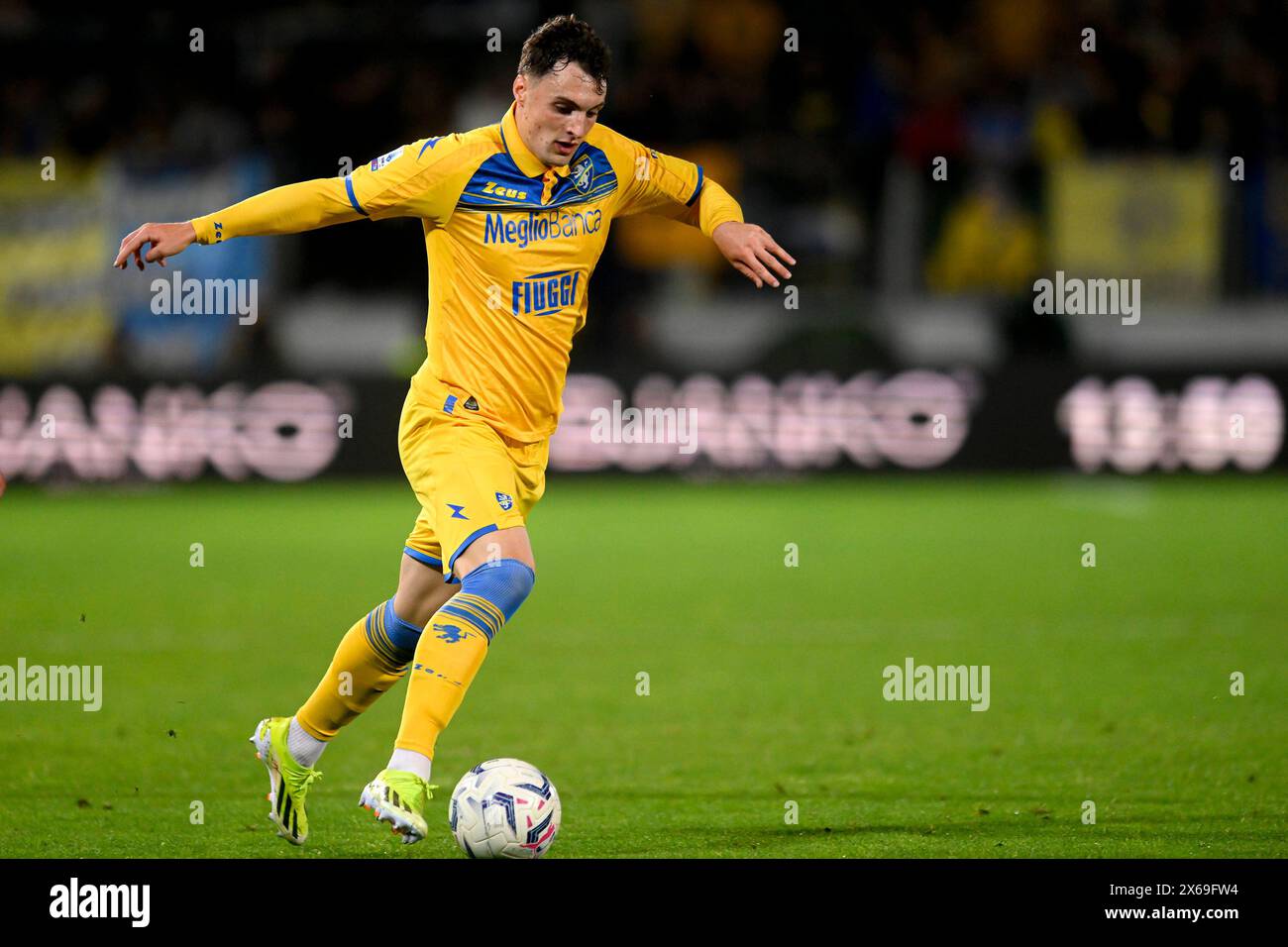 Nadir Zortea von Frosinone in Aktion während des Fußballspiels der Serie A zwischen Frosinone Calcio und dem FC Internazionale im Benito Stirpe Stadion in Frosinone (Italien), 10. Mai 2024. Stockfoto