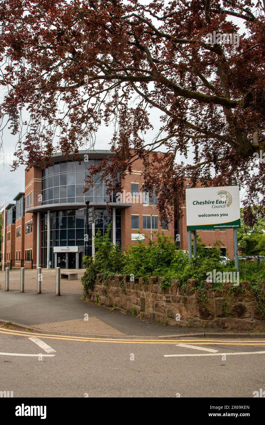 Das Westfields-Gebäude in Sandbach Cheshire, dem Hauptquartier des Cheshire East Council Stockfoto