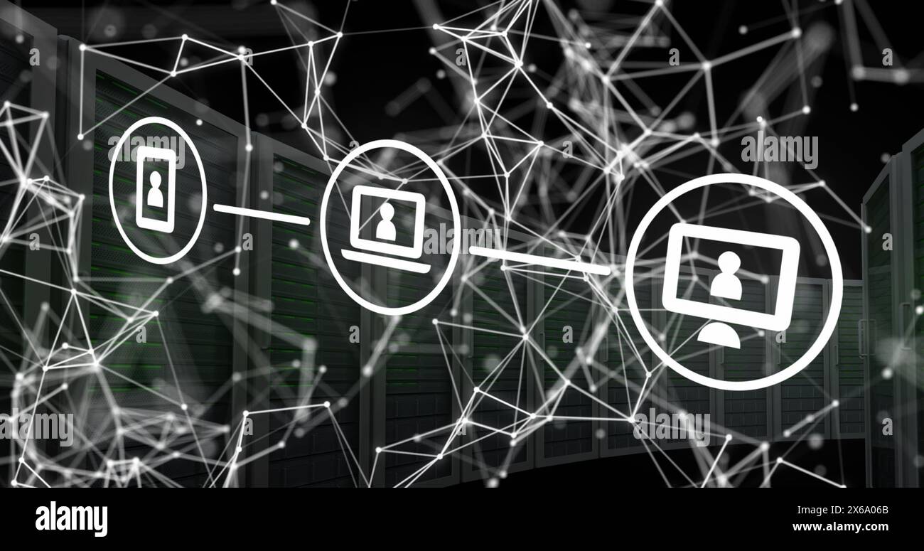 Abbildung der verbundenen Symbole und Punkte über Server-Racks vor schwarzem Hintergrund Stockfoto