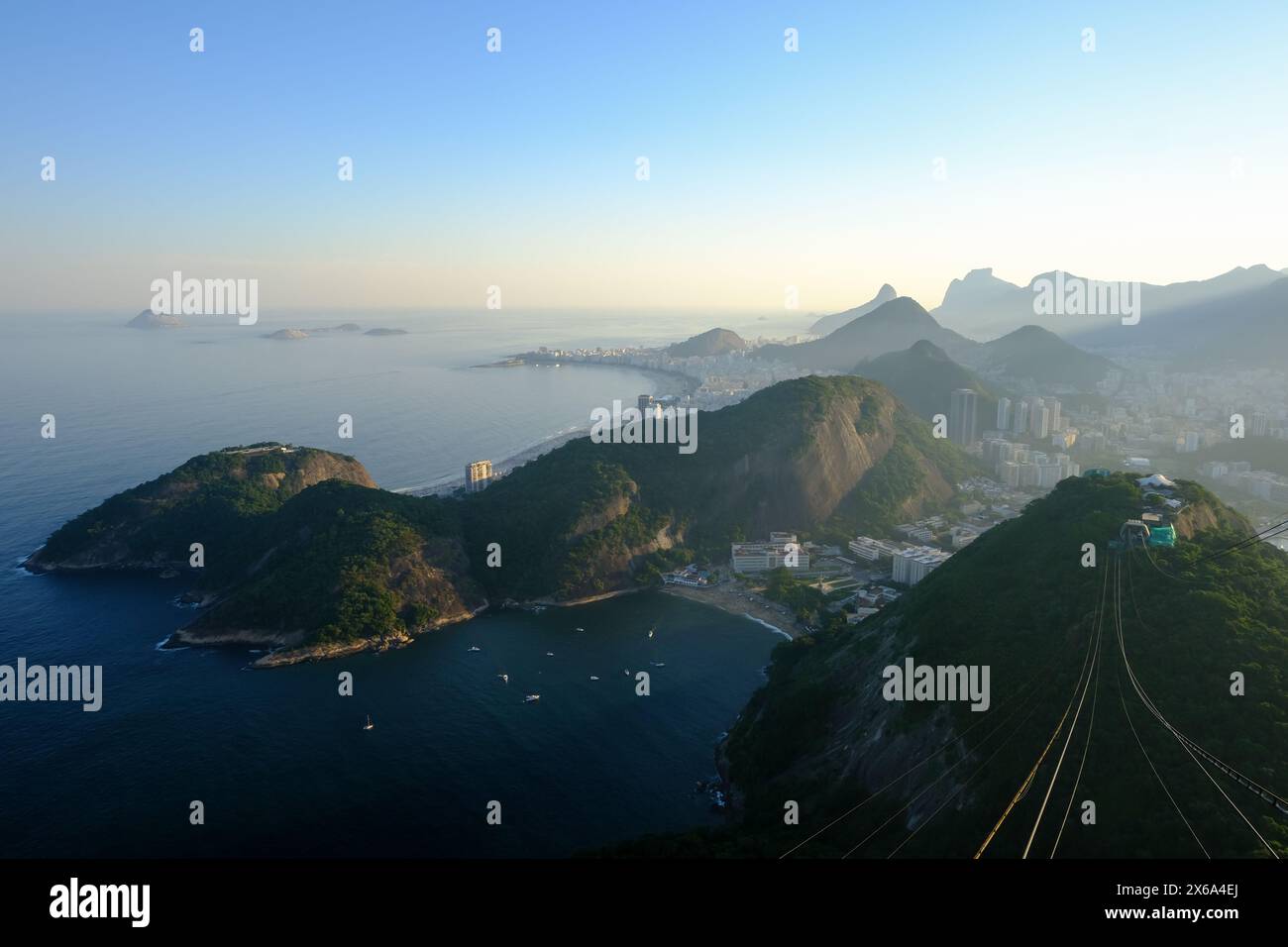 Rio de Janeiro, Brasilien - 28. April 2024: Landschaftsansicht von Rio de Janeiro Stockfoto
