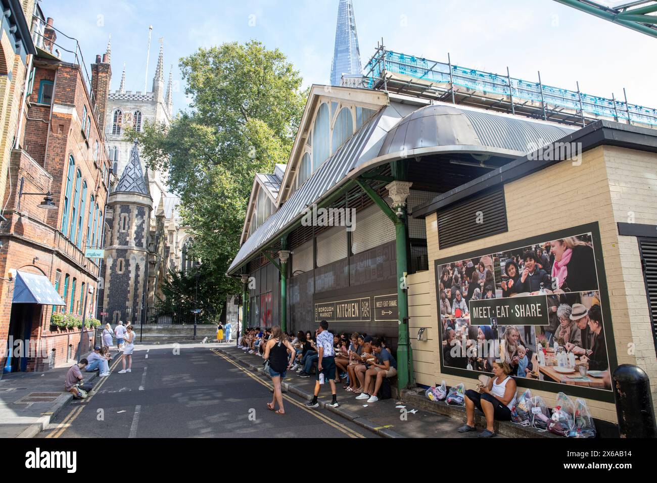 Borough Market, trendiges und cooles Essen und Restaurant mit beliebten Lebensmittelmärkten, London, England, 2023 Stockfoto