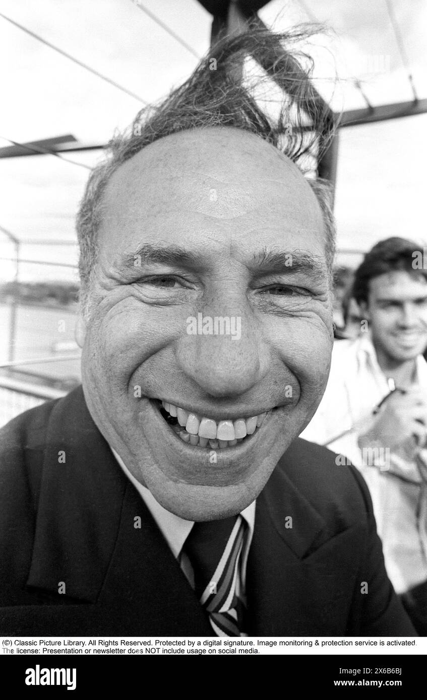 Mel Brooks. US-amerikanischer Filmregisseur und Schauspieler, geboren 1926. Bild 1974 bei einem Besuch in Schweden und dem Katarina Aufzug, einem Passagieraufzug in Stockholm in der Gegend von Slussen. Kristoffersson Ref. 10-24 Stockfoto