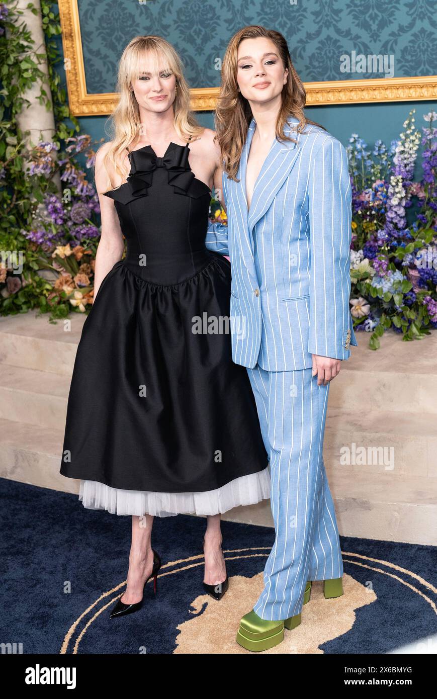 New York, Usa. Mai 2024. Jessica Madsen und Claudia Jessie nehmen an der Premiere von Netflix Bridgerton Staffel 3 in der Alice Tully Hall in New York Teil (Foto: Lev Radin/Pacific Press) Credit: Pacific Press Media Production Corp./Alamy Live News Stockfoto