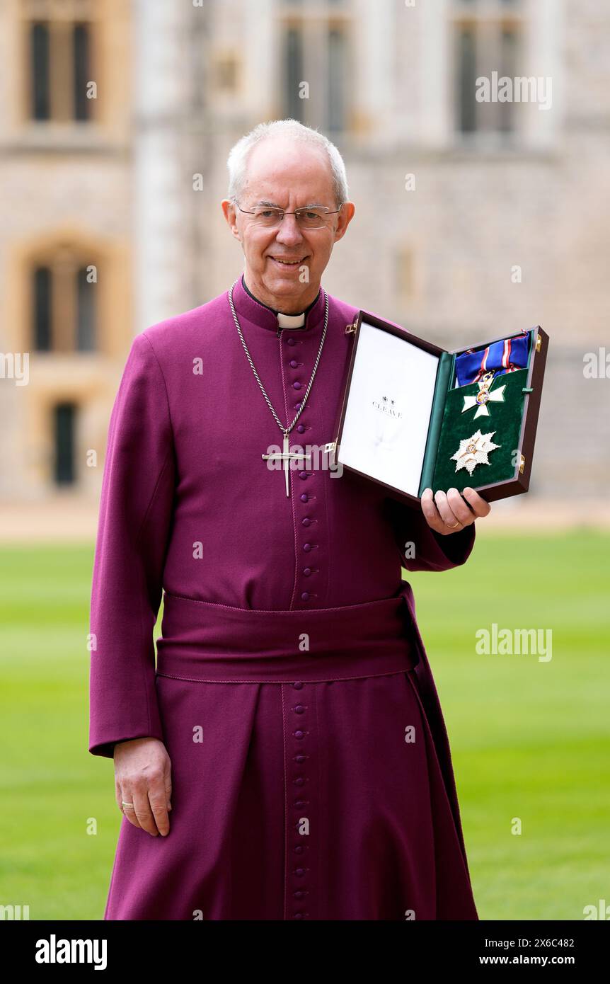 Justin Welby, Erzbischof von Canterbury, der von König Karl III. In Windsor Castle in Berkshire zum Ritterkreuz des Royal Victorian Ordens ernannt wurde. Bilddatum: Dienstag, 14. Mai 2024. Stockfoto