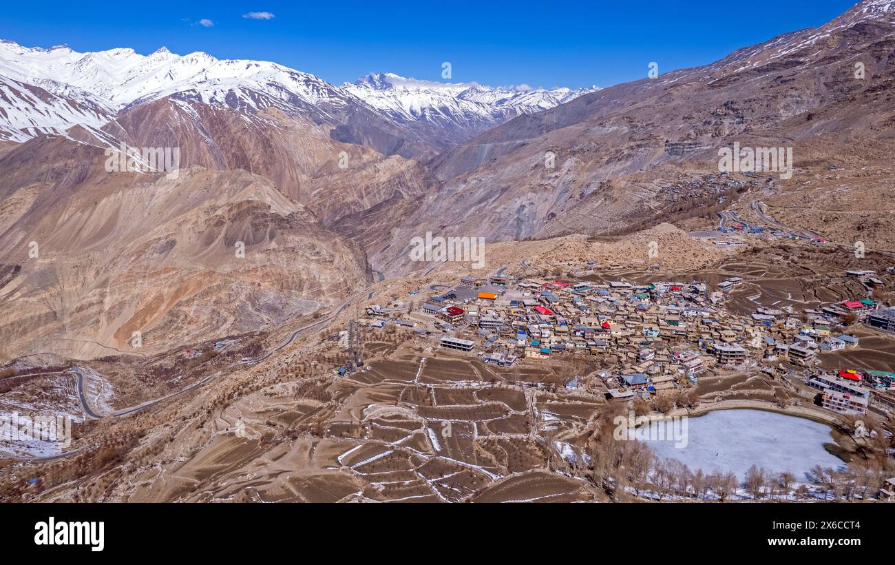 Malerischer Blick auf das Key Gompa Kloster bei Sonnenaufgang. Spiti Valley, Himachal Pradesh, Indien. Stockfoto