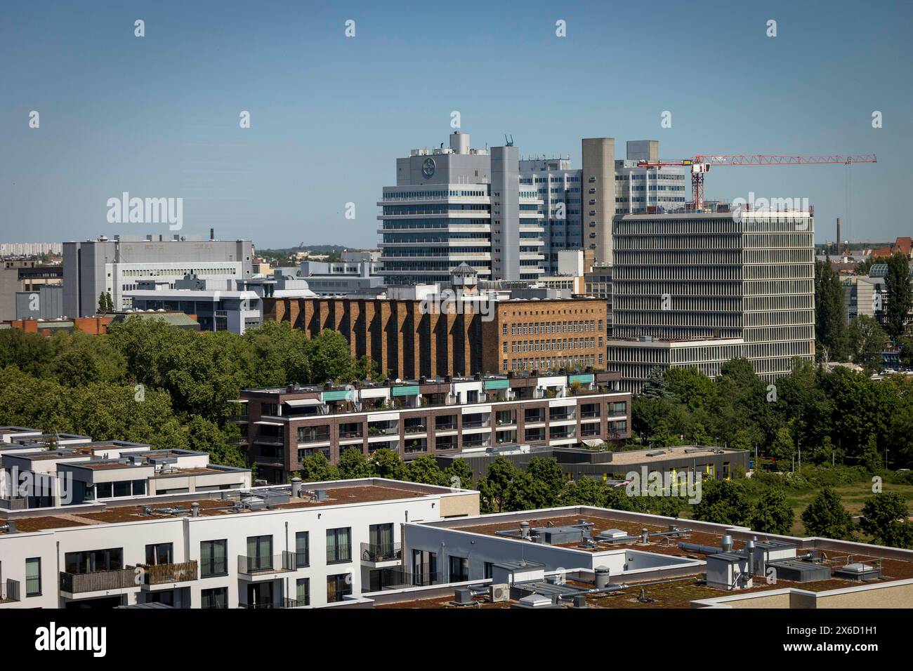 Berlin, Deutschland. Mai 2024. Blick auf Berlin, einschließlich des Bayer-Gebäudes. (Foto nur für redaktionelle Zwecke, keine Freigabe der Immobilie verfügbar) Credit: dpa/Alamy Live News Stockfoto