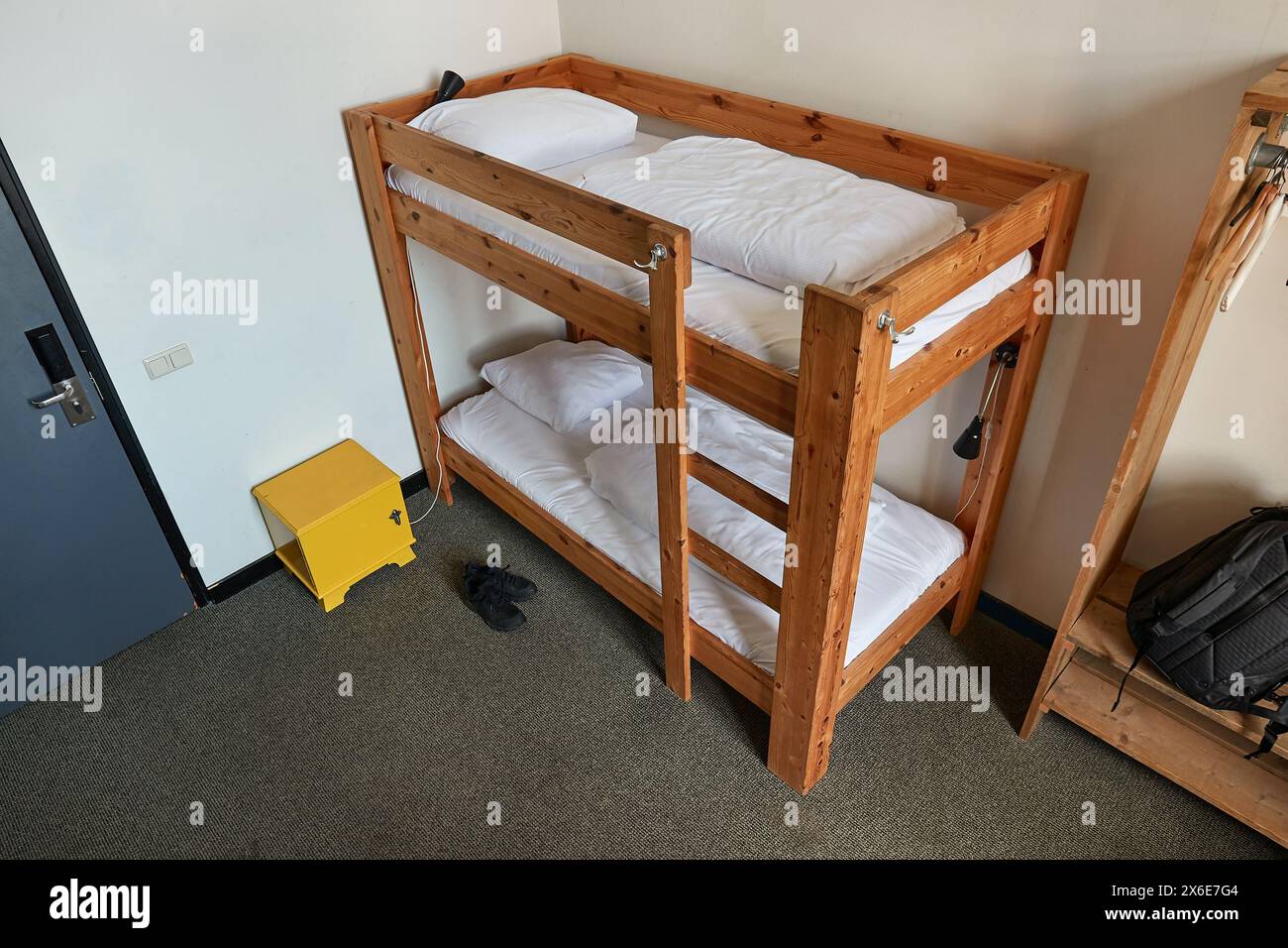 Schlafsaal mit Etagenbetten Stockfoto