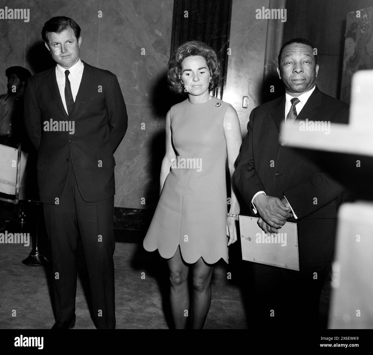 US-Senator Edward 'Ted' Kennedy, Ethel Kennedy, Washington DC Bürgermeister-Kommissar Walter Washington bei öffentlicher Veranstaltung, Washington, D.C., USA, Robert H. McNeill, Robert H. McNeill Family Collection, 1970 Stockfoto