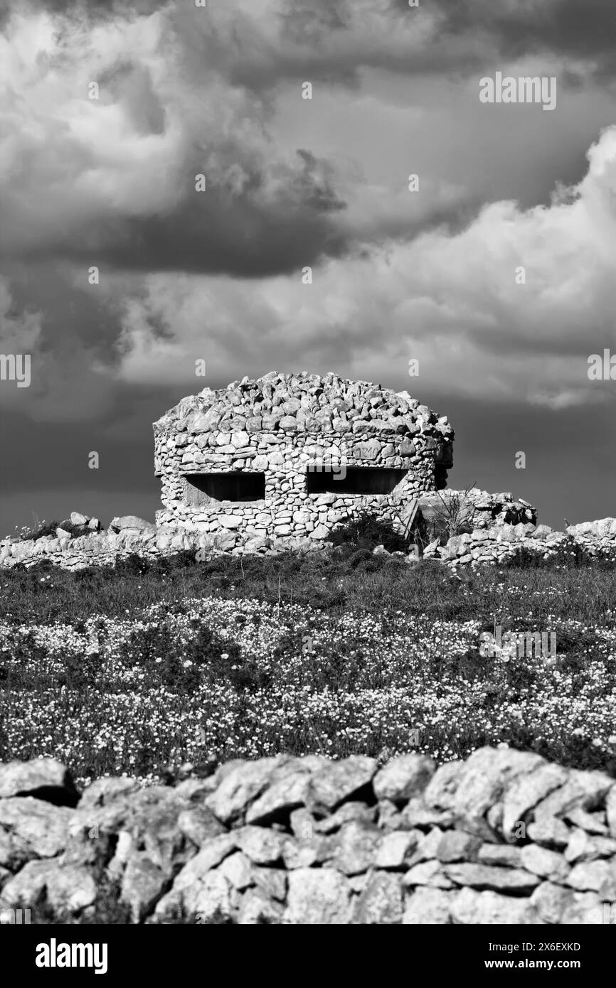 Italien, Sizilien, Marina di Ragusa, Landschaft, Zweiter Weltkrieg deutsche bunker Stockfoto