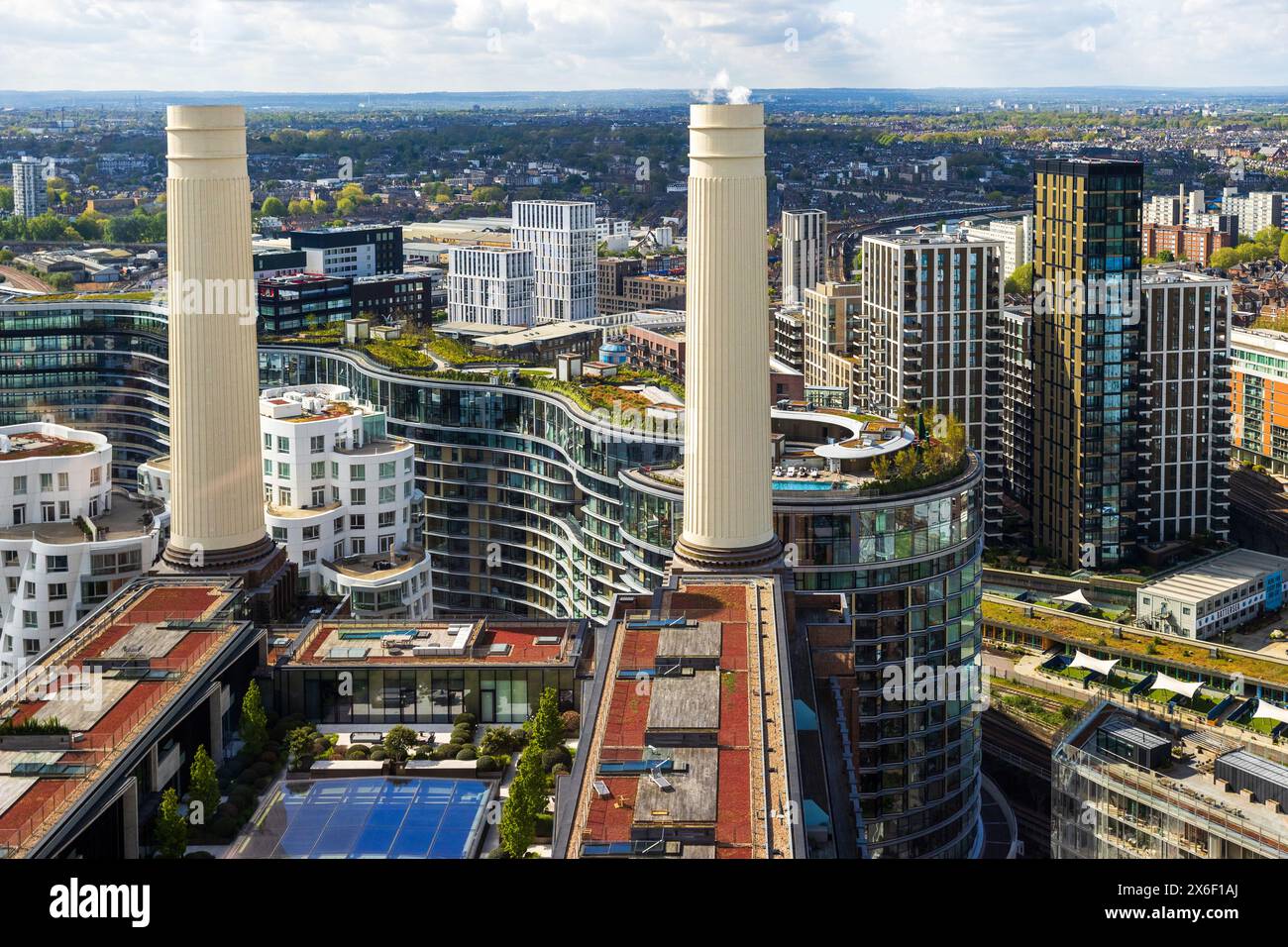 Battersea Power Station, London, Montag, 29. April 2024. Foto: David Rowland / One-Image.com Stockfoto