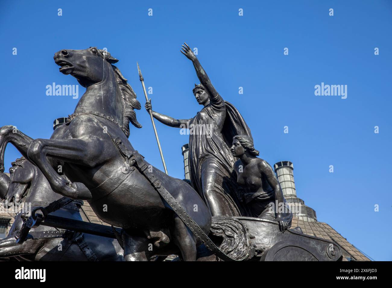 Königin Boudicca Statue, Boadicea und ihre Töchter Westminster London, Königin des Iceni-Stammes führte einen Aufstand gegen das römische Großbritannien Stockfoto