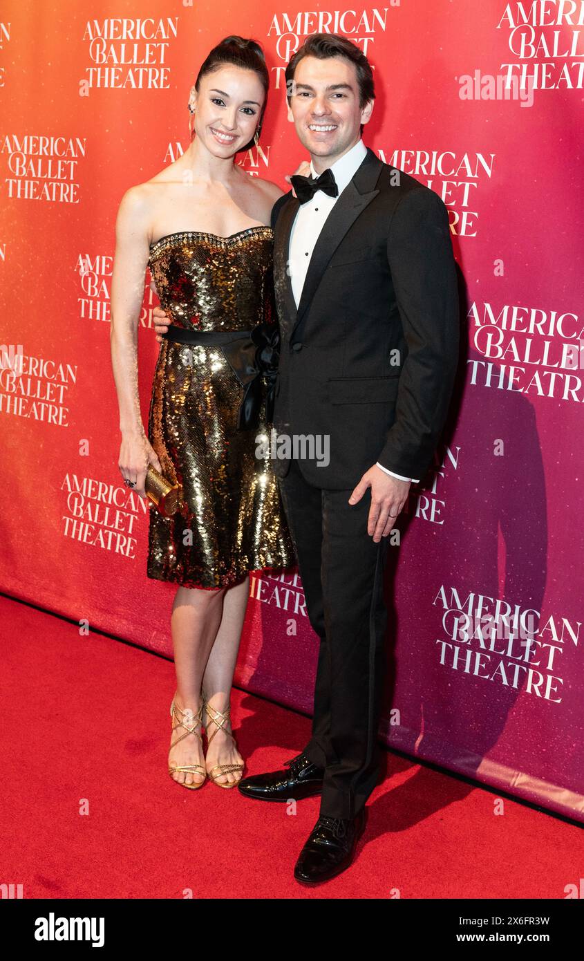 Betsy McBride und Simon Wexler nehmen am 14. Mai 2024 an der Spring Gala des American Ballet Theatre in der Cipriani 42nd Street in New York Teil Stockfoto