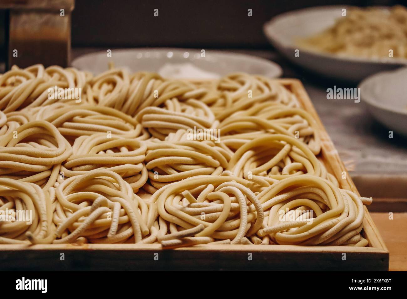 Nahaufnahme frischer Spaghetti in Italien Stockfoto