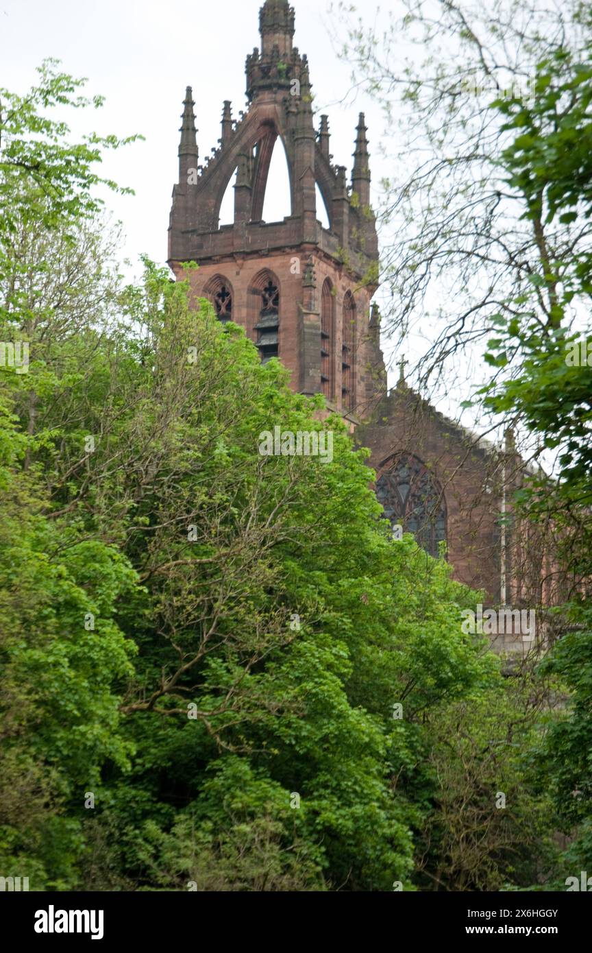 Kelvinbridge Parish Church; Glasgow; Schottland, Großbritannien - viktorianische gotische Architektur; Turm; roter Sandstein Stockfoto