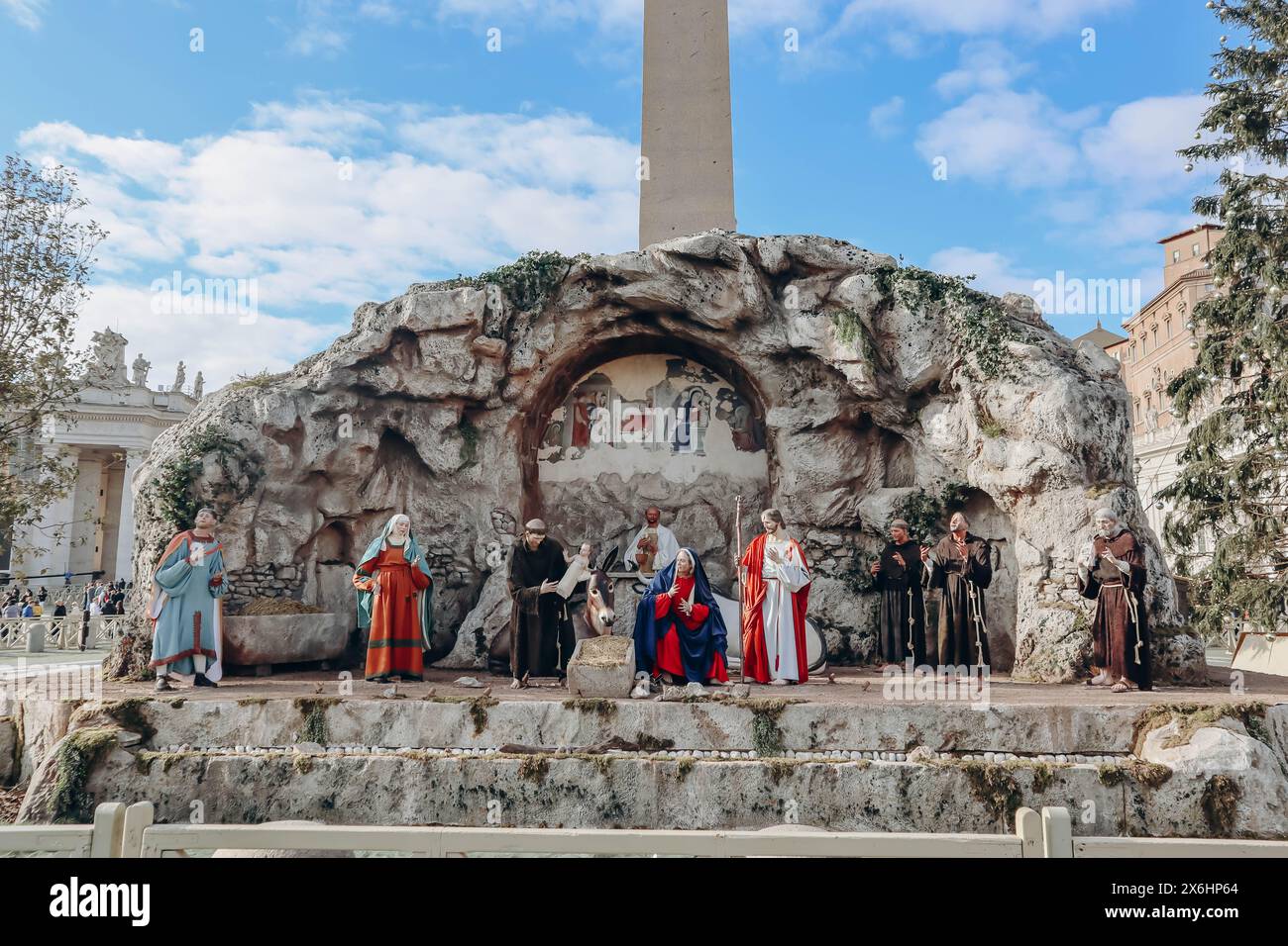 Weihnachtskrippe auf dem Petersplatz im Vatikan Stockfoto