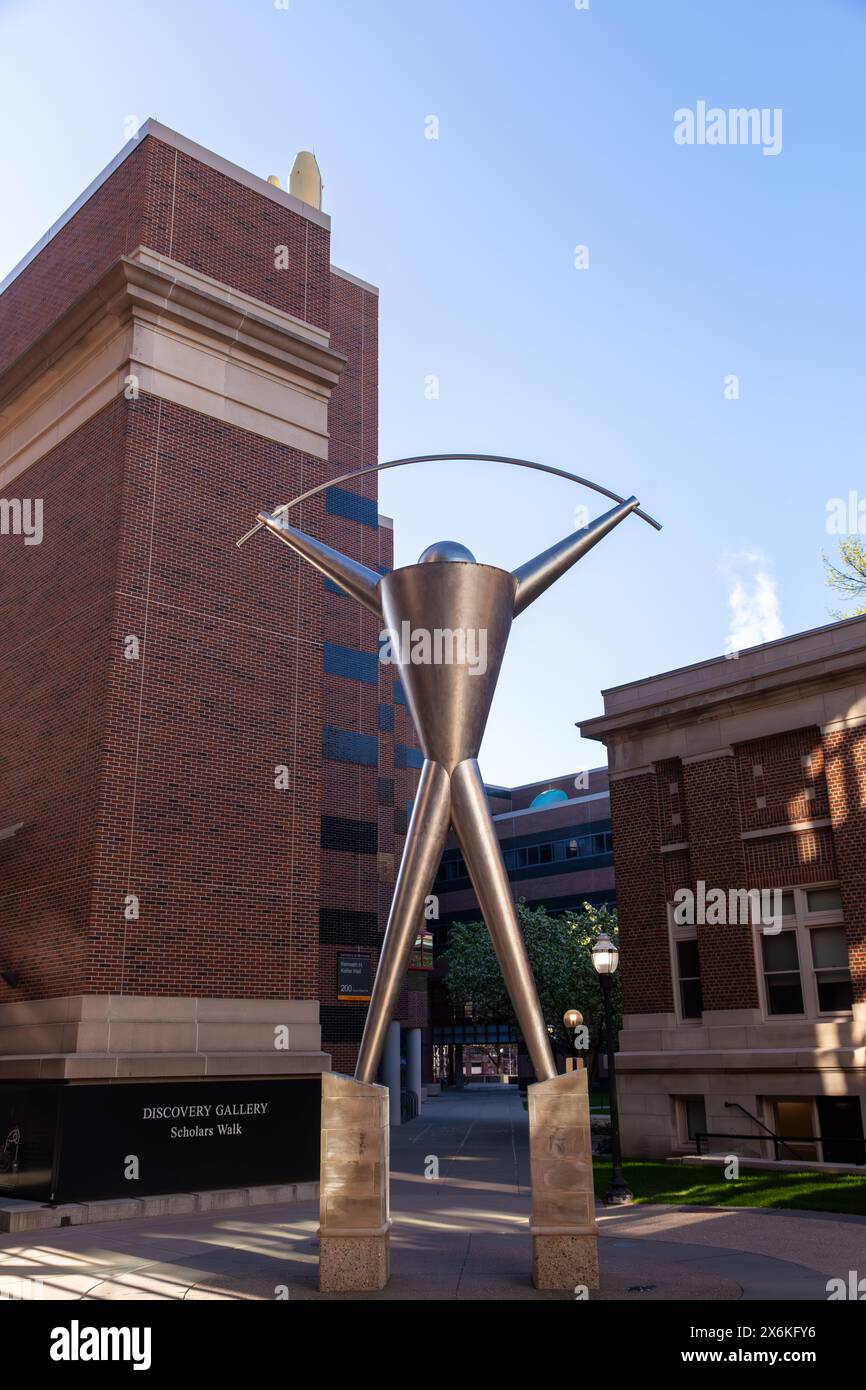 Platonische Figur eine Skulptur auf dem Campus der University of Minnesota. Stockfoto