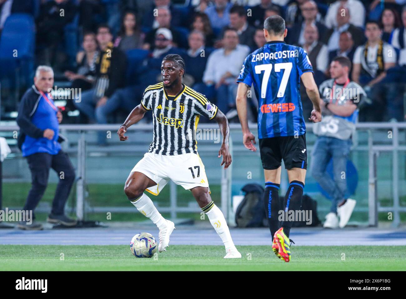 Samuel Iling-Junior von Juventus F.C. in Aktion während des Coppa Italia 2023/24 Endspiels zwischen Atalanta Bergamo und Juventus F. C im Olympiastadion in Rom, Italien Endergebnis; Atalanta Bergamo 0:1 Juventus F. C (Foto: Grzegorz Wajda / SOPA Images/SIPA USA) Stockfoto