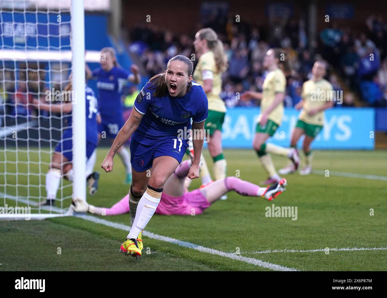 Aktenfoto vom 05.05.2024 von Chelsea's Guro Reiten feiert. Chelsea verfolgt einen fünften WSL-Titel in Folge, um Emma Hayes einen glorreichen Abschied zu geben, nachdem im November bekannt gegeben wurde, dass sie gehen würde. Ausgabedatum: Donnerstag, 16. Mai 2024. Stockfoto