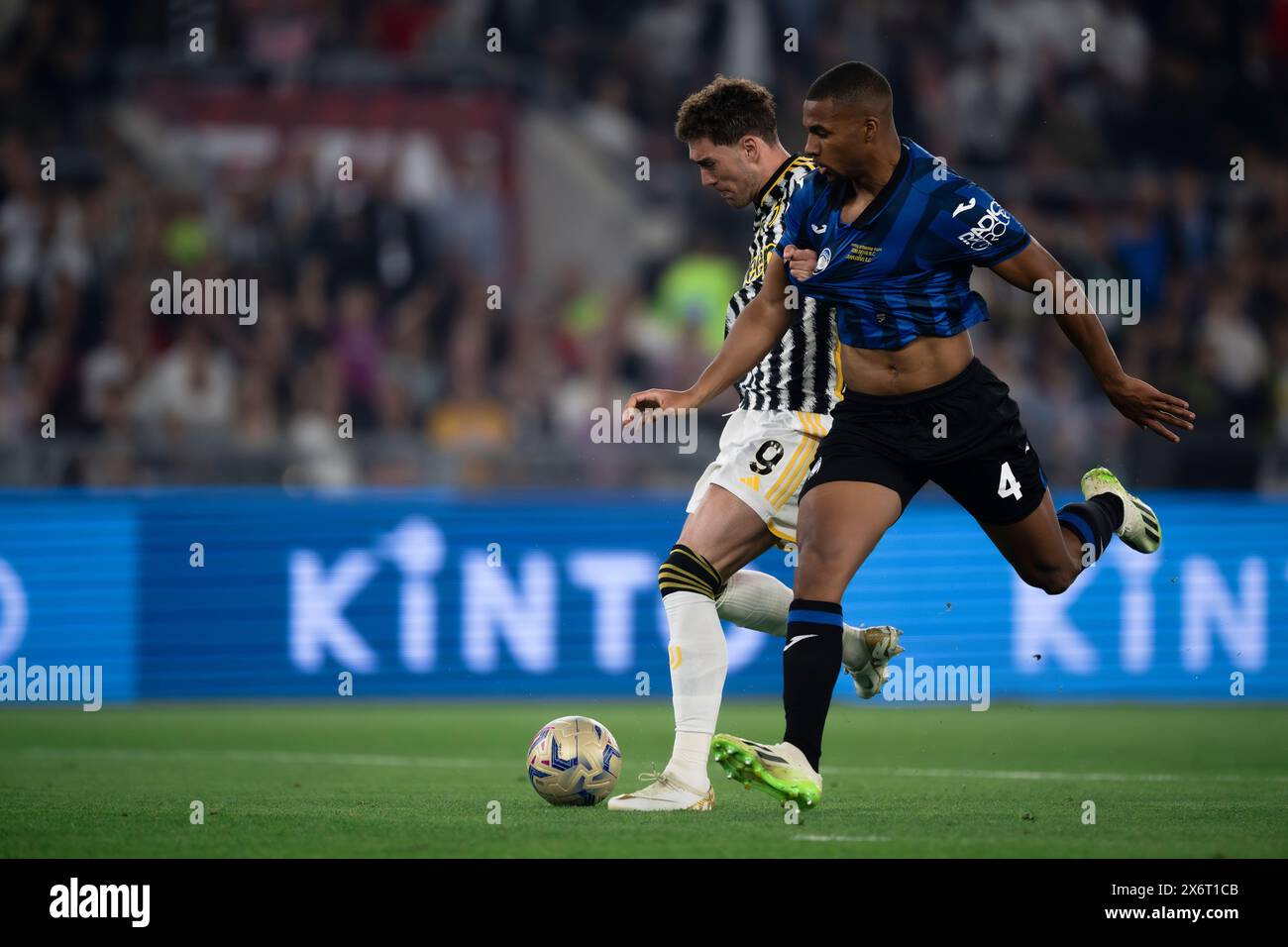 Rom, Italien. 15. Mai 2024. Dusan Vlahovic von Juventus FC erzielte ein Tor während des Finalspiels Atalanta BC und Juventus FC Coppa Italia. Quelle: Nicolò Campo/Alamy Live News Stockfoto