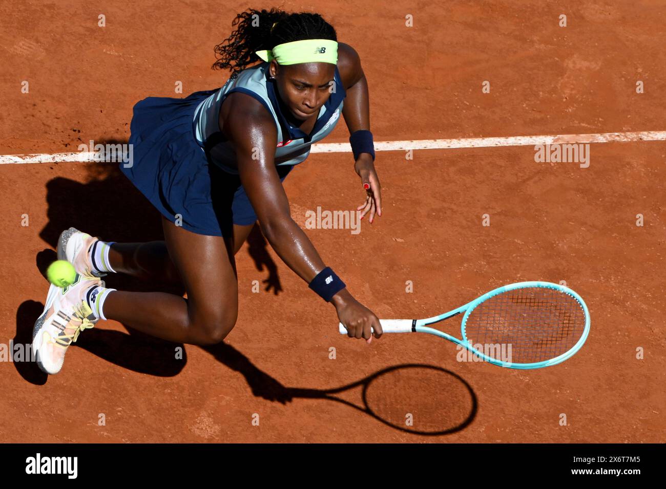 Rom, Italien. Mai 2024. Coco Gauff aus den Vereinigten Staaten im Spiel gegen IgA Swiatek aus Polen beim Internazionali BNL d’Italia 2024 Tennis Turnier im Foro Italico in Rom, Italien am 16. Mai 2024. IgA Swiatek besiegte Coco Gauff mit 6:4, 6:3. Quelle: Insidefoto di andrea staccioli/Alamy Live News Stockfoto